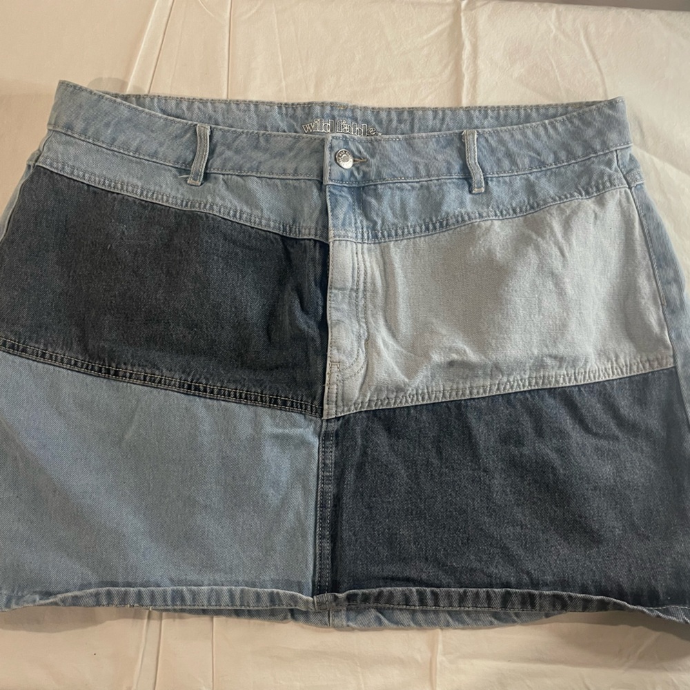 Wild Fable Women's Two-Tone Denim Mini Skirt
